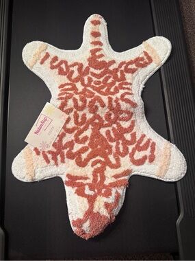 Nautical Starfish Coral & Cream Plush Bath Mat by nature step